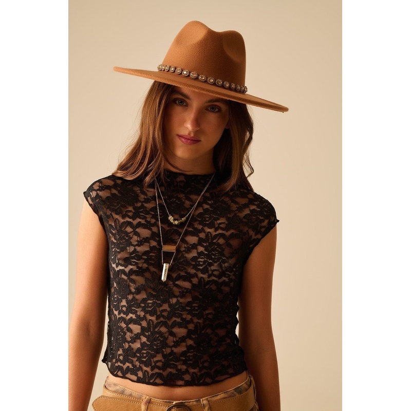 Romantic Lace T-Shirt With Cap Sleeves In Black