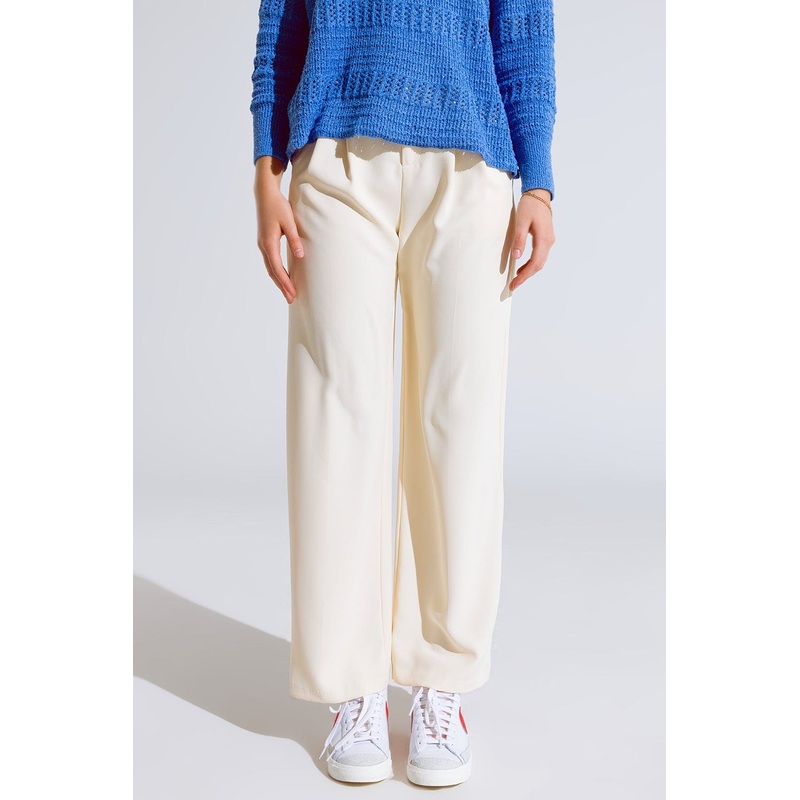 Straight Leg Trousers With Side Pockets And Darts In Cream