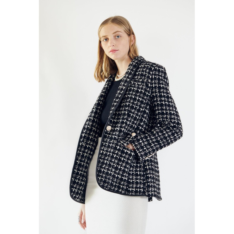 Power Woman- Black & White Tweed Checkers Jacket | Le Russi