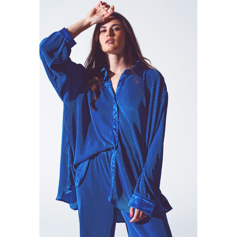 Relaxed Pleated Satin Shirt In Blue