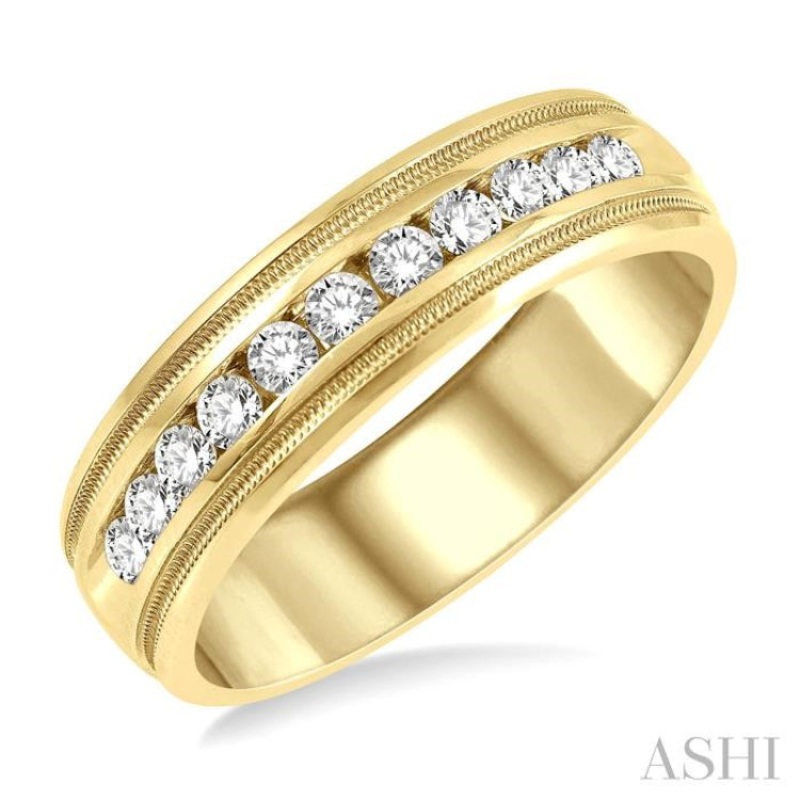 1/2 ctw Parallel Milgrain & Niched Center Round Cut Diamond Men’s Wedding Band in 14K Yellow Gold