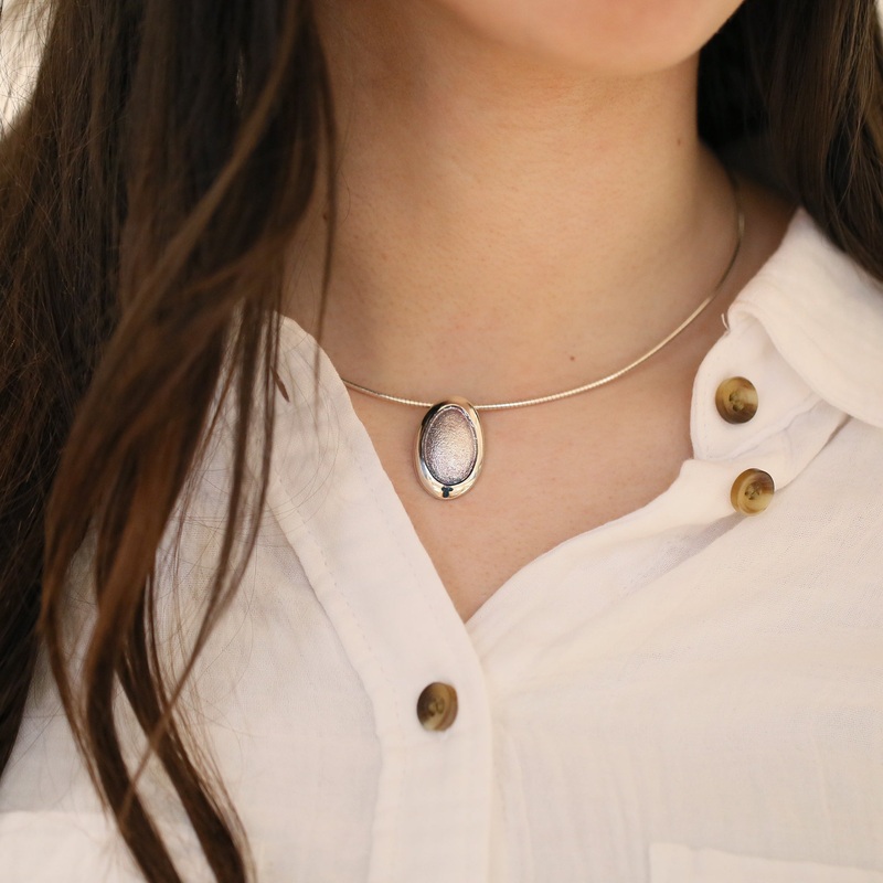 Shoreline Pebble Necklace in Amethyst Grey Enamel