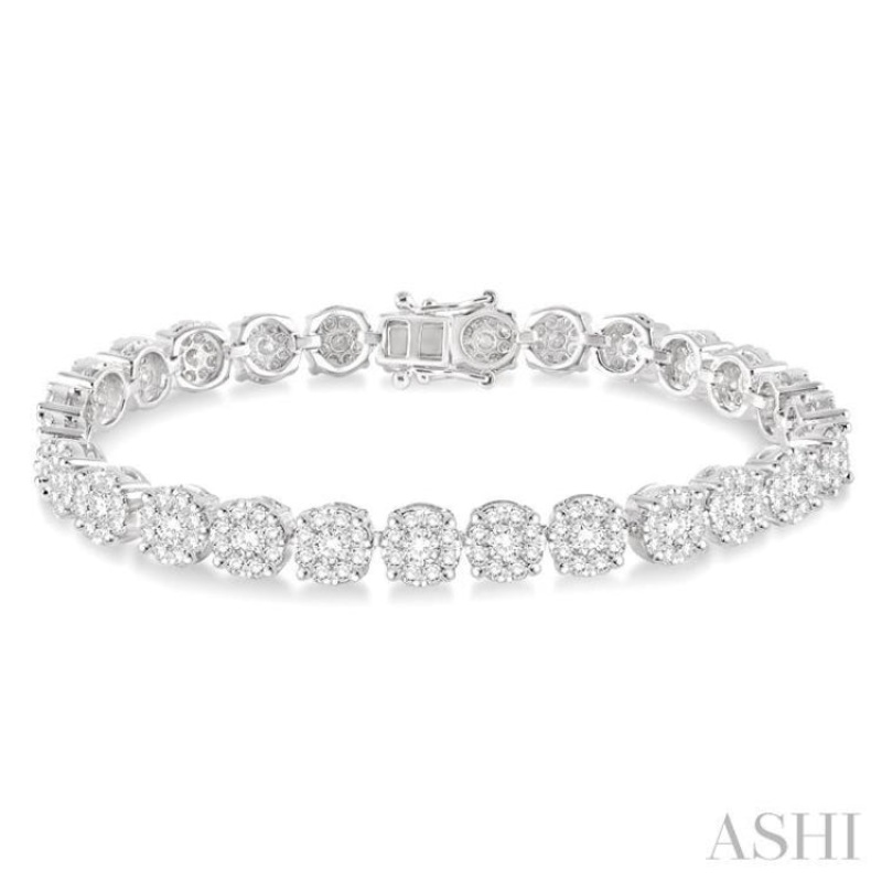 7.00 ctw Round Cut Diamond Lovebright Tennis Bracelet in 14K White Gold
