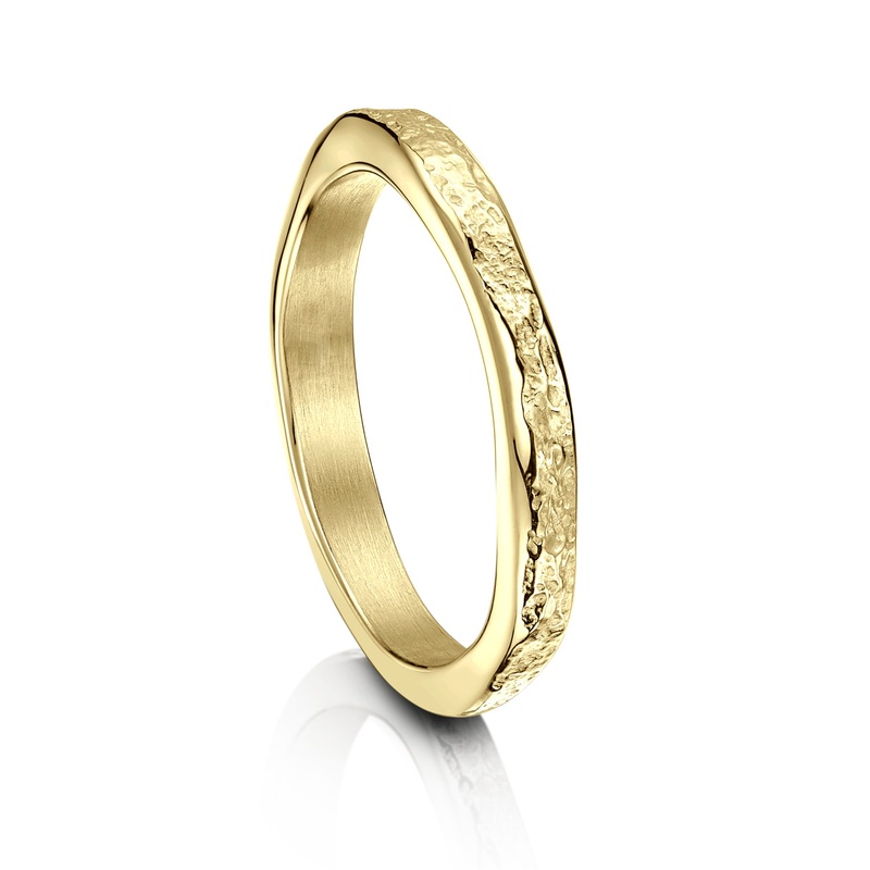 Matrix 3mm Band in 9ct Yellow Gold