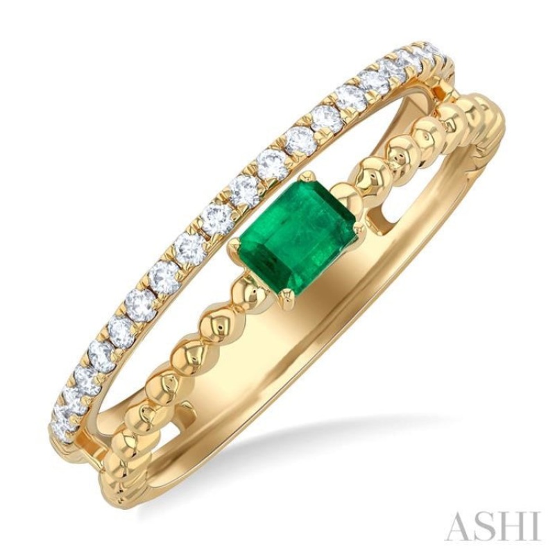 4×3 MM Emerald and 1/5 ctw Single Cut Diamond Precious Split Twin Ring in 10K Yellow Gold