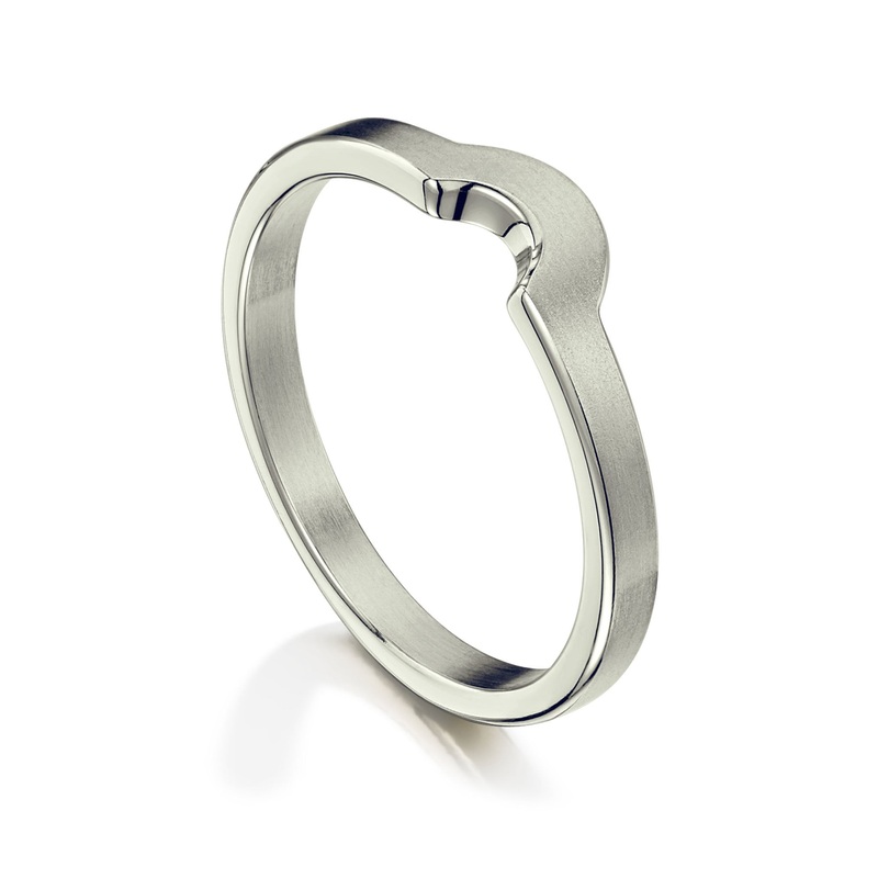 Arch Wedding Band in Platinum (R0181)