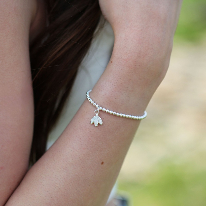 Snowdrop Stretch Bracelet in Crystal Enamel