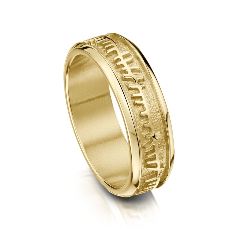 Skyran Ring in 9ct Yellow Gold