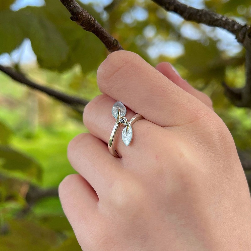 Rowan Cubic Zirconia Leaves Ring in Frost Enamel