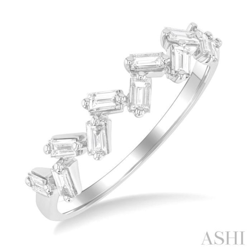 1/2 ctw Zig-Zag Scatter Baguette Cut Diamond Fashion Band in 14K White Gold