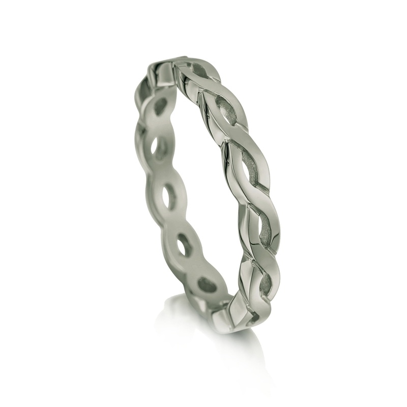 Celtic Twist Band in Platinum