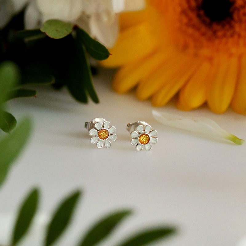Daisies at Dawn Small Enamel Stud Earrings
