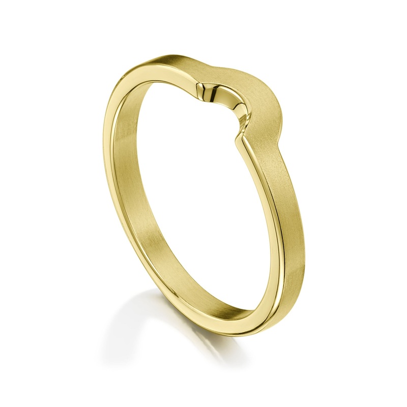 Arch Wedding Band in 18ct Yellow Gold (R0181)
