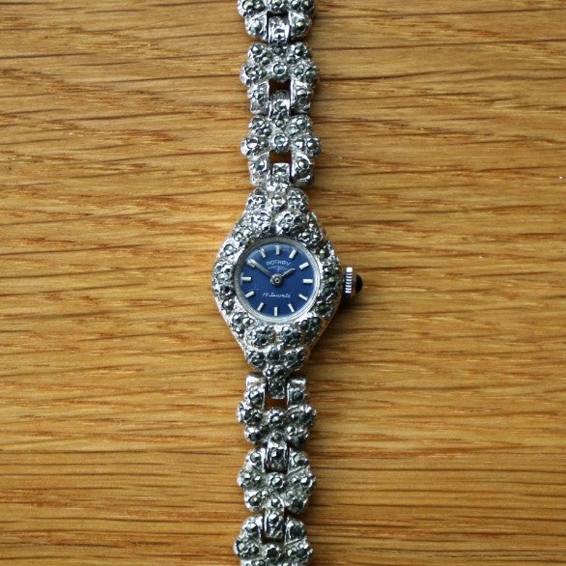 Rotary Automatic Dress Watch – Raised patterned bezel and bracelet