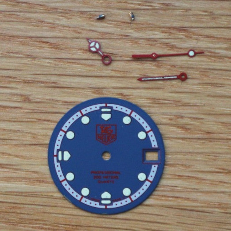 Tag Heuer Professional 200m Quartz Dial and Hands