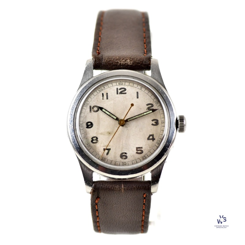 Tavannes Watch Co. – Unsigned Military Style Dial with Arabic Numerals – c.1940