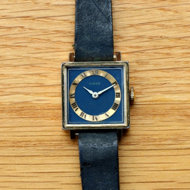 Timex France Tank case Gold-plated Ladies’ Watch – Cal.291