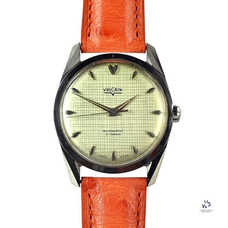 Vulcain – Automatic – Textured Dial – Steel Case – Reference R3323A – Calibre ETA 2451 – c.1965