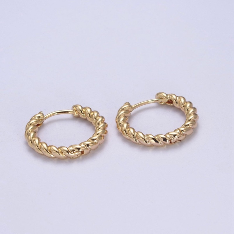 Twisted Rope Hoop Earring in 18k Gold Filled for Everyday Use Fashion Jewelry T-272