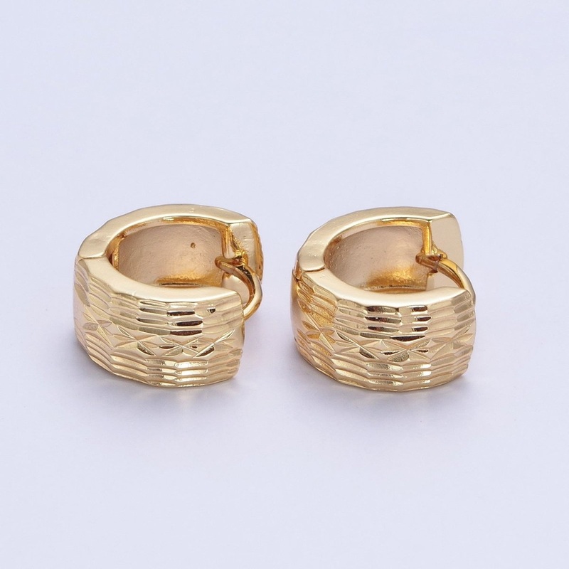 24K Gold Filled Textured Carved Lines Wide Huggie Hoop Earrings T-184