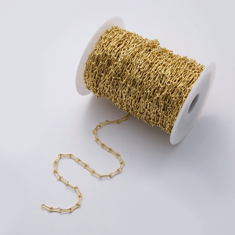 16K Gold Filled Edged Oblong Paperclip Unfinished Chain by Yard | Roll-1553