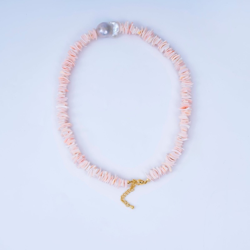 16K Gold Filled White Baroque Freshwater Pearl Pink Puka Shell 16 Inch Necklace | WA-3248