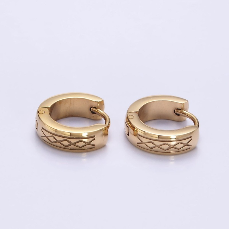 Stainless Steel 13mm Geometric Line-Engraved Huggie Earrings | AE743