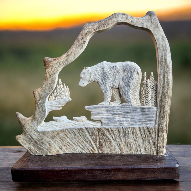 Bear – Moose Anlter Carving