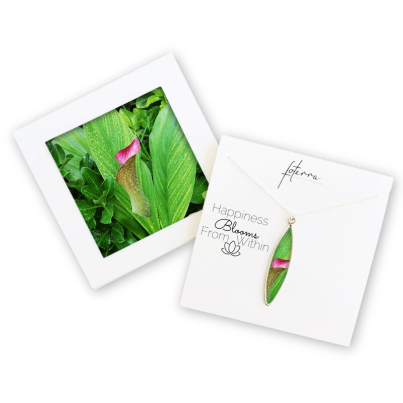 Calla Lily Necklace