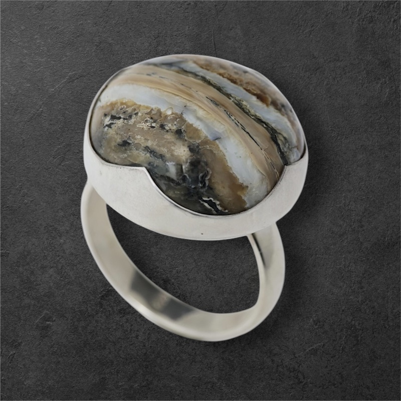 Mammoth Tooth Ring – Size 9.5