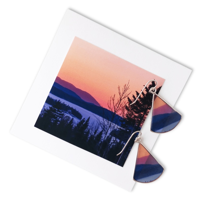 Coast Vista Small Fan Earrings