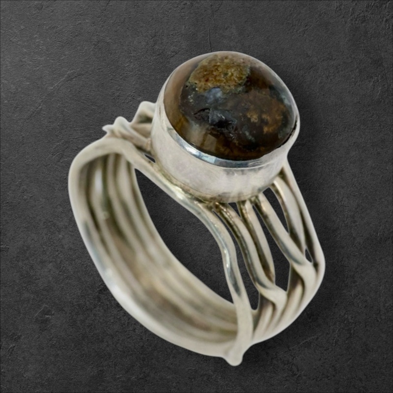 Mammoth Tooth Ring Size 4