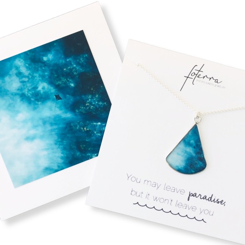 Paradise Reef Small Fan Necklace