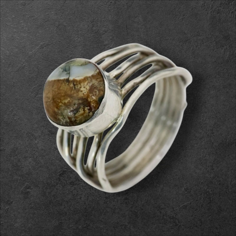 Mammoth Tooth Ring Size 5