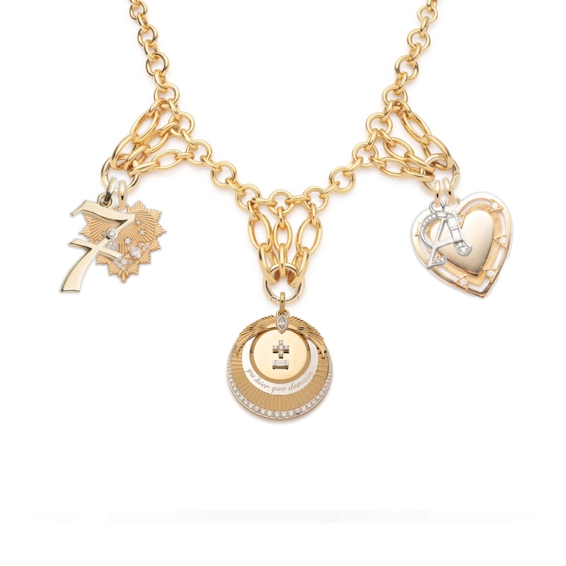 Vivacity Lattice Bib Story : in Yellow Gold with Diamonds