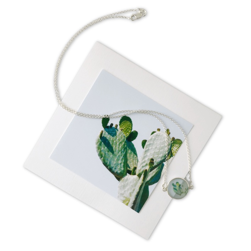 Full Bloom Cactus Small Circle Necklace