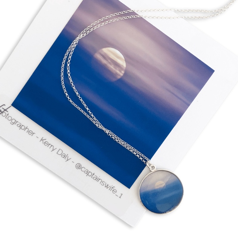 Moon Mist Round Necklace